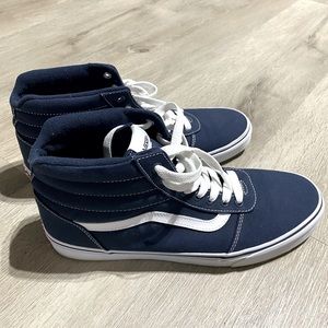 SK8-High Sneaker size 12  M